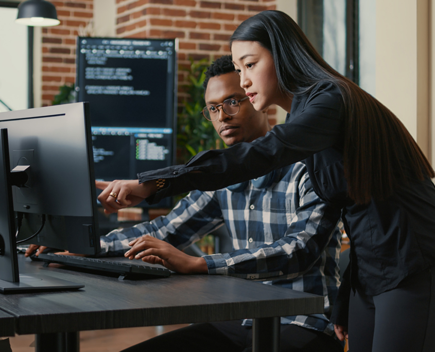 Side View, It Professional Assisting Man In Modern Office